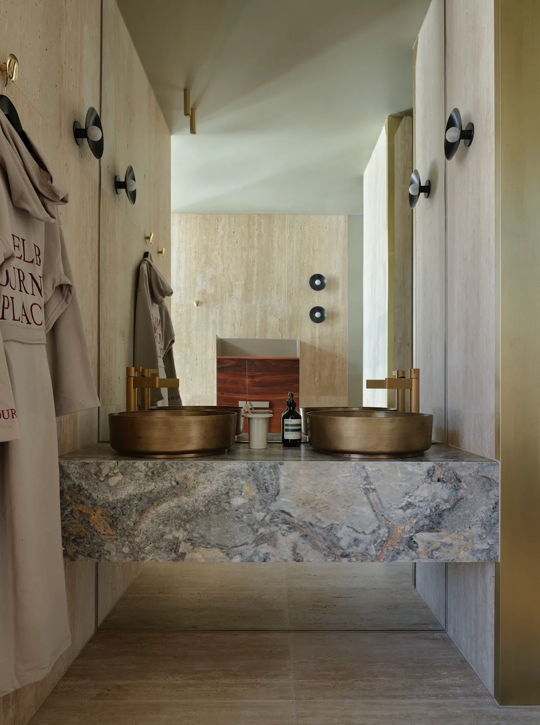  The Penthouse Suite at Melbourne Place